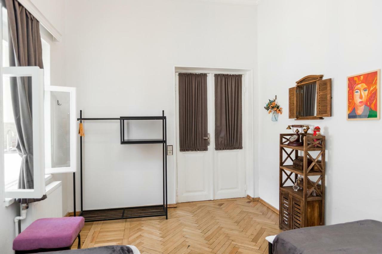 Sololaki 18 Apartment Tbilisi Exterior photo